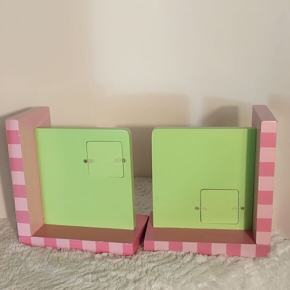 Stephen Joseph Wooden "Princess" Bookends - Picture 4 of 7